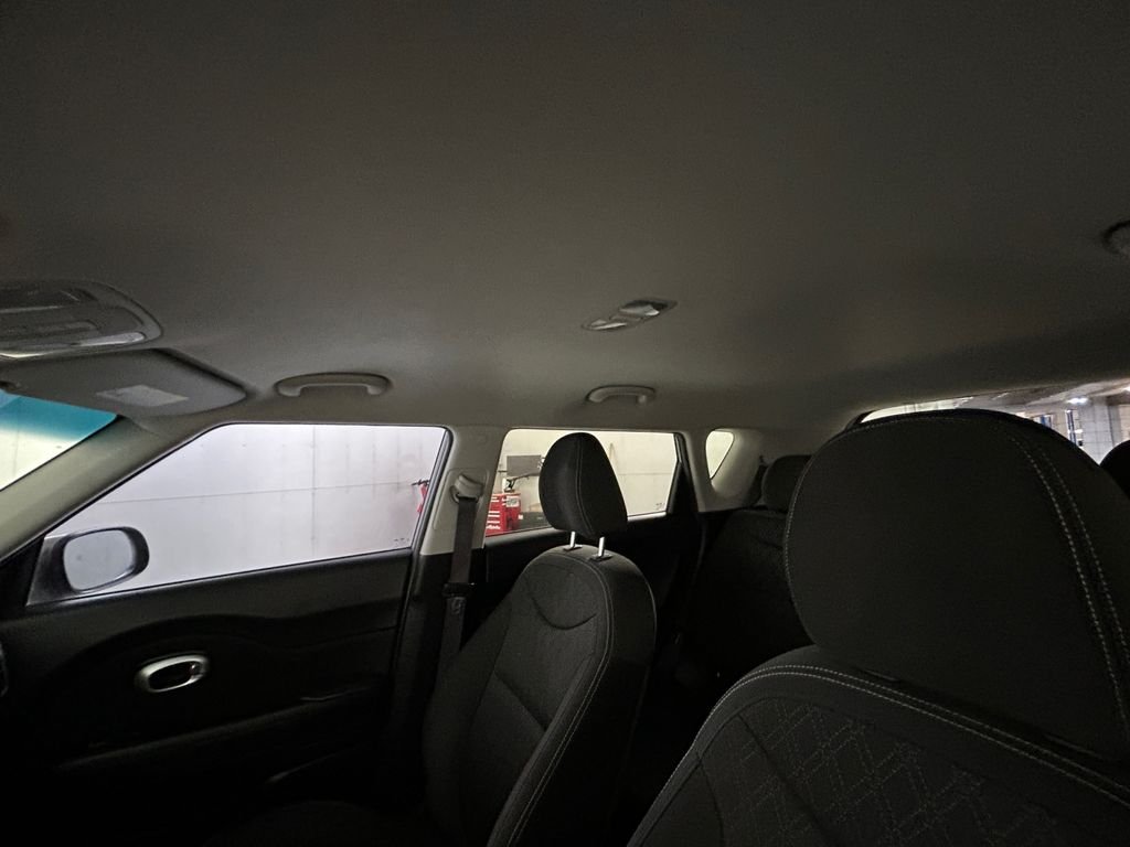Used 2016 Gray Kia Base image 25
