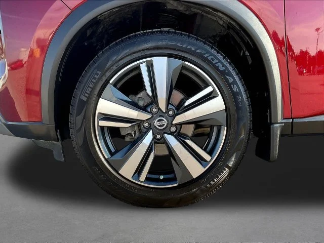 Used 2021 Red Nissan SL image 35