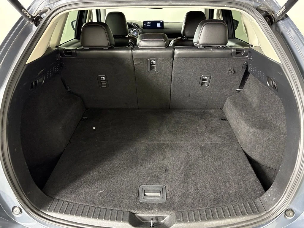 Used 2024 Gray Mazda 2.5 S Carbon Edition image 36