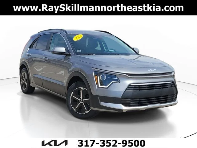 2025 Kia Niro LX HEV's photo