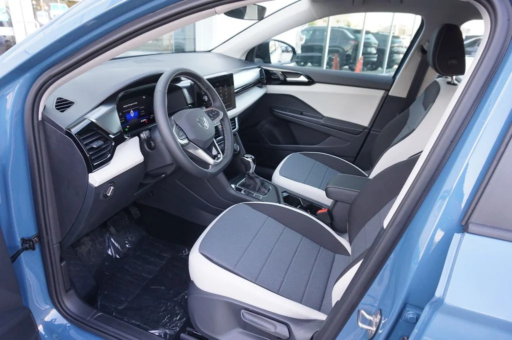New 2026 Blue Volkswagen 1.5T S image 10