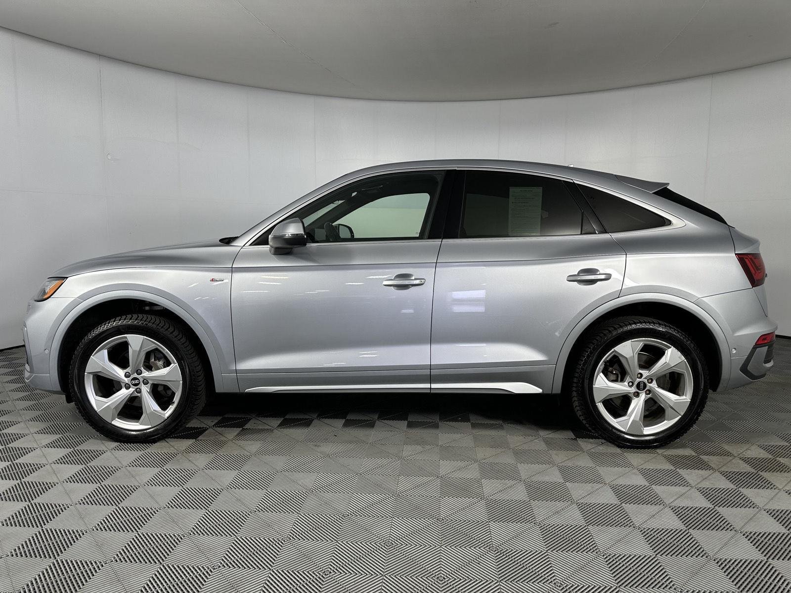 Used 2022 Florett Silver Metallic Audi S line Prestige image 5