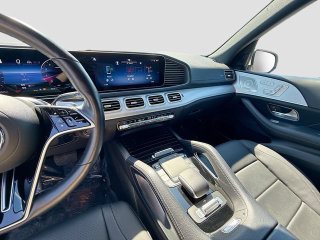 Used 2025 White Mercedes-Benz GLS 450 image 30