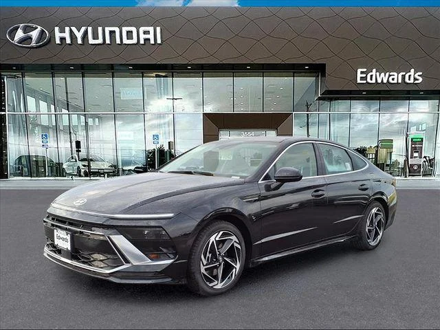 2026 Hyundai Sonata SEL AWD's photo