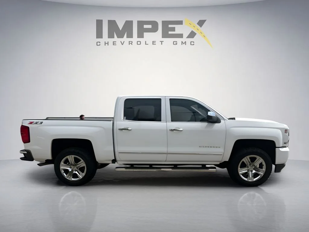 Used 2018 White Chevrolet LTZ image 6