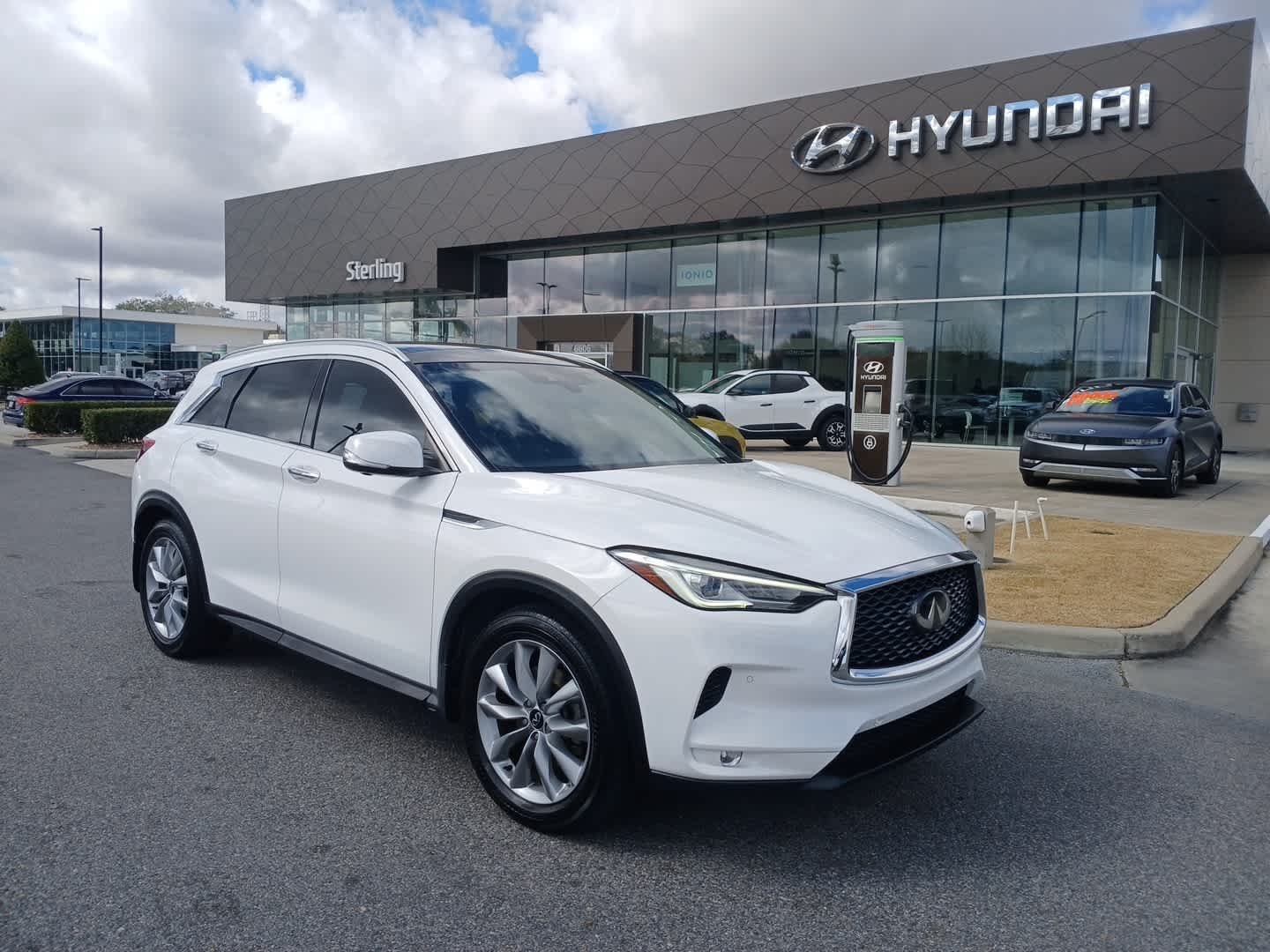 2021 INFINITI QX50 Essential