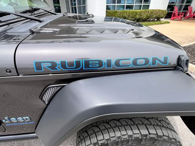 Used 2024 Crystal Metallic Jeep Rubicon 4xe image 31