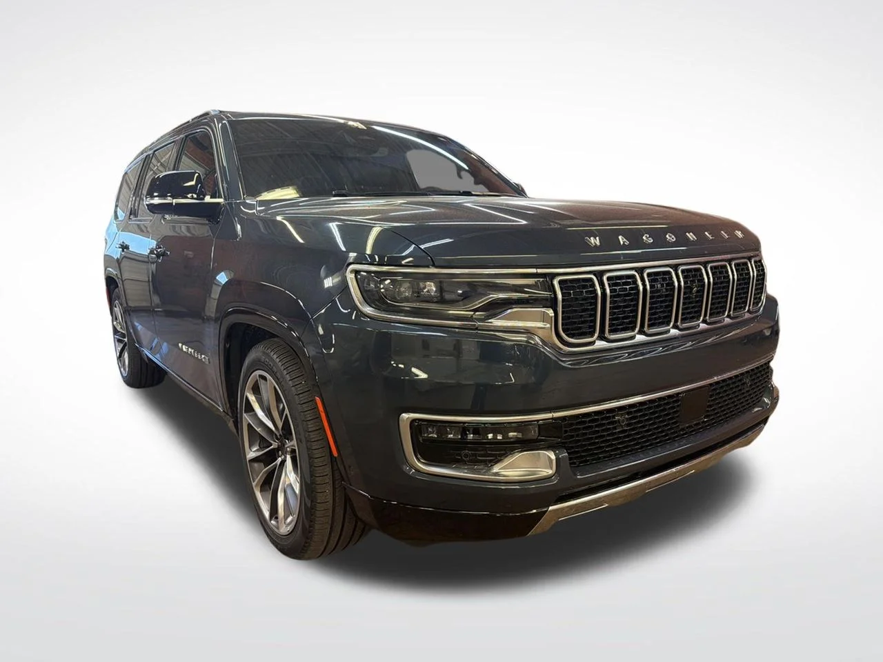 Used 2025 Gray Jeep Series III image 9