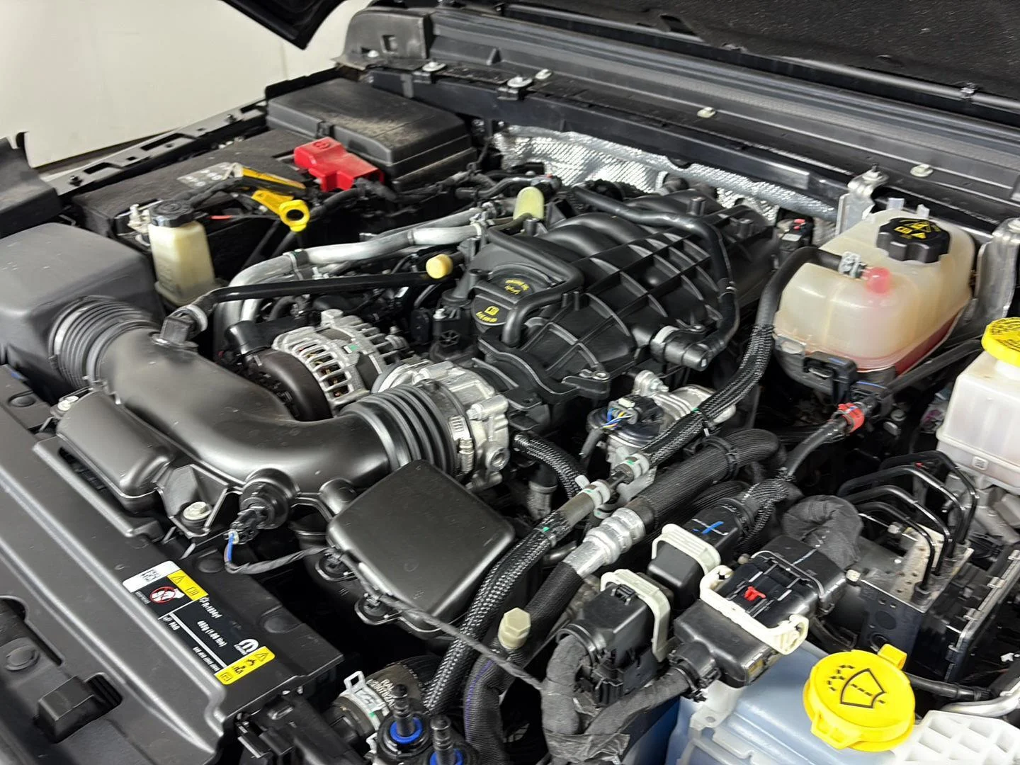 Used 2025 Black Clearcoat Jeep Nighthawk image 12