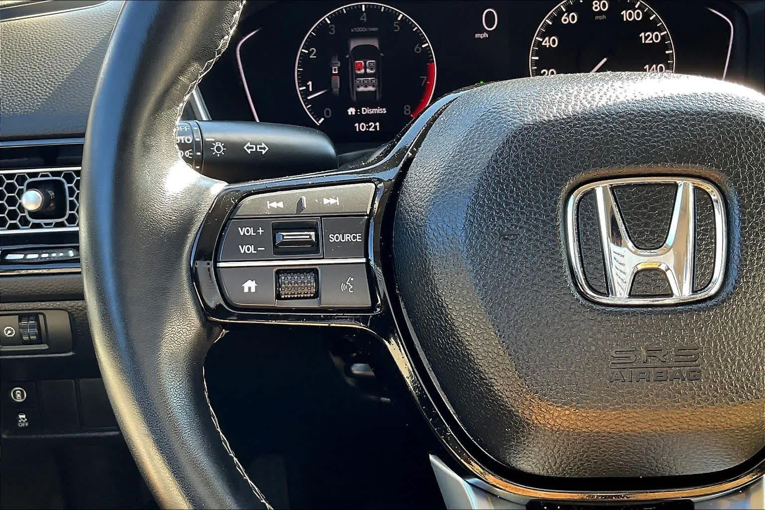 Used 2023 Platinum White Pearl Honda EX-L image 24