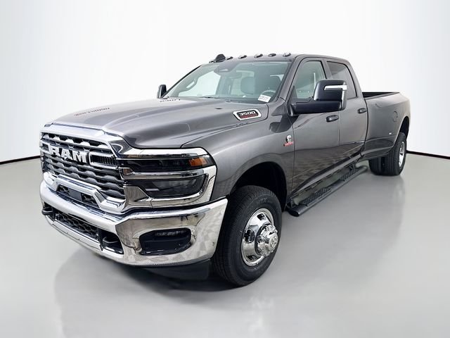New 2026 Granite Crystal Metallic Clear-Coat Exterior Paint RAM Tradesman image 3