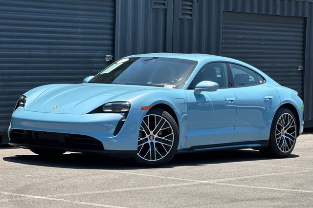 2023 Porsche Taycan 