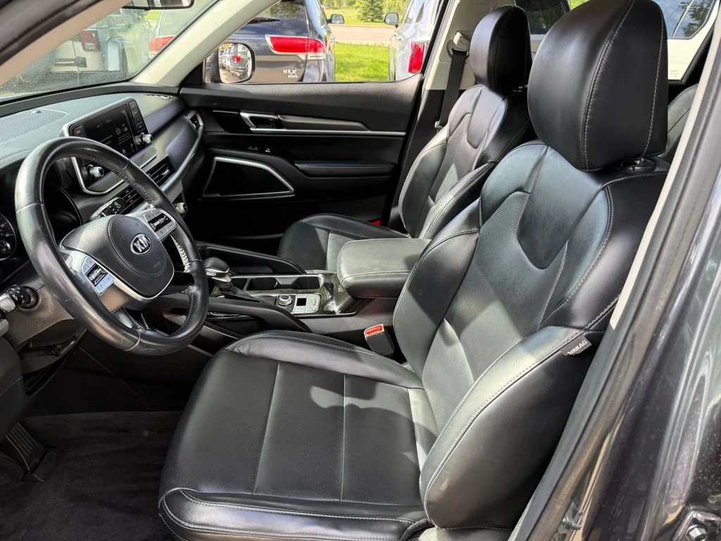 2020 Kia Telluride LX - Photo 12