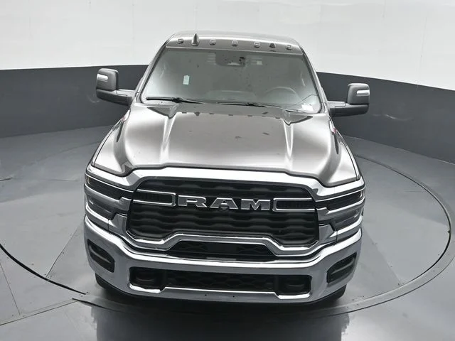 New 2026 Granite Crystal Metallic Clear-Coat Exterior Paint RAM Tradesman image 37