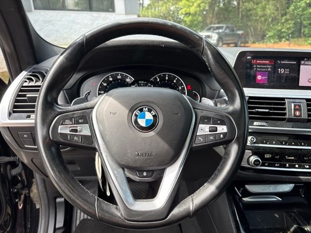 Used 2021 Black BMW sDrive30i image 11