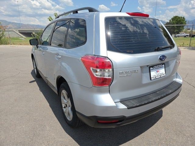 Used 2015 Ice Silver Metallic Subaru 2.5i image 5