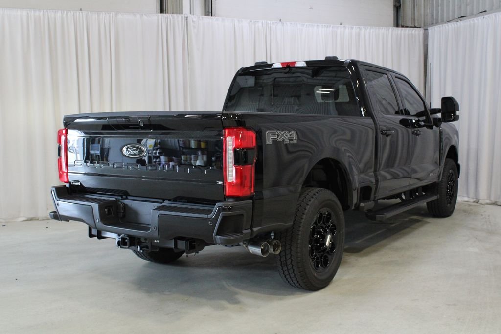 New 2026 Agate Black Metallic Ford Lariat image 26