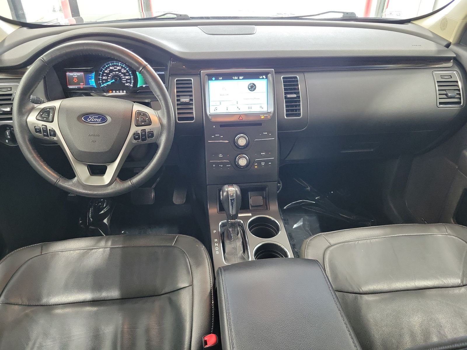 Used 2018 Gray Ford SEL image 27