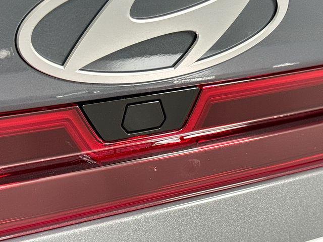 New 2026 Gray Hyundai SEL Sport image 39