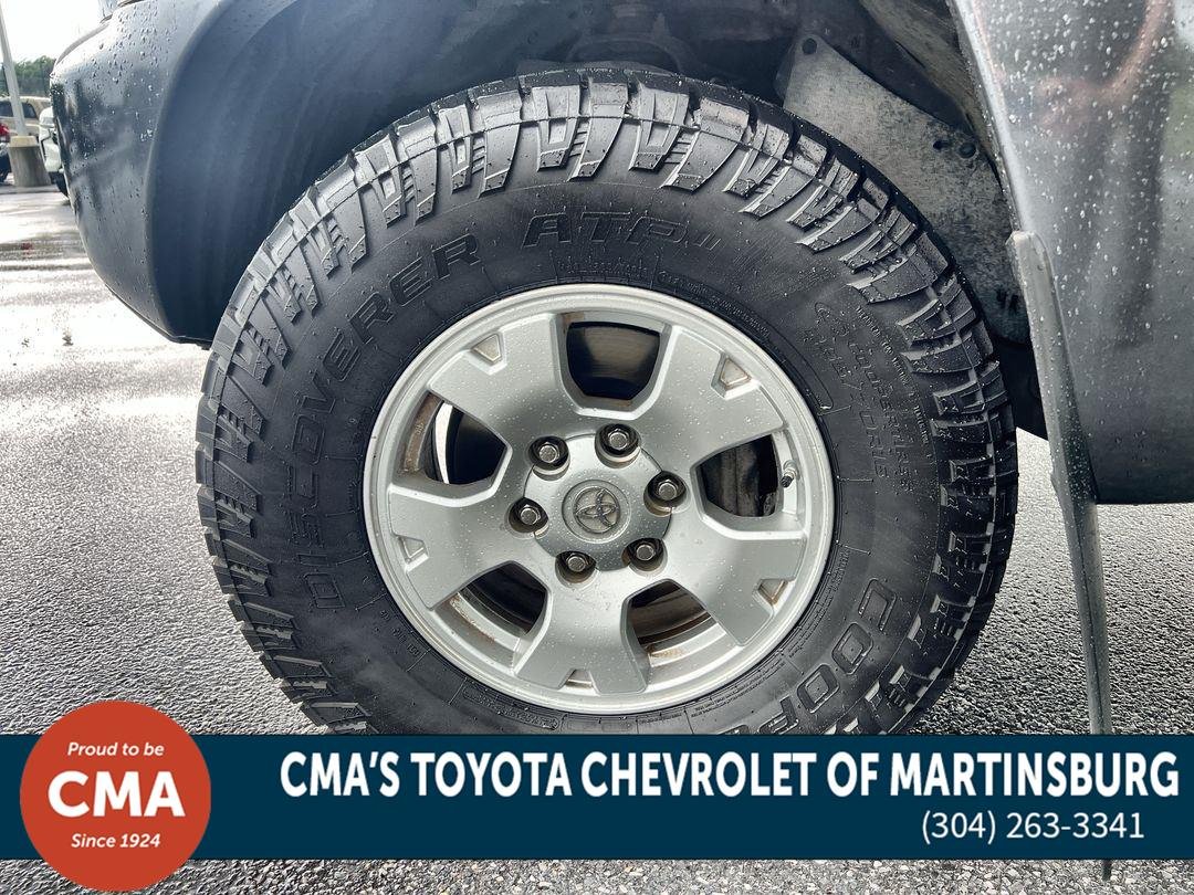Used 2015 Magnetic Gray Metallic Toyota SR5 image 11