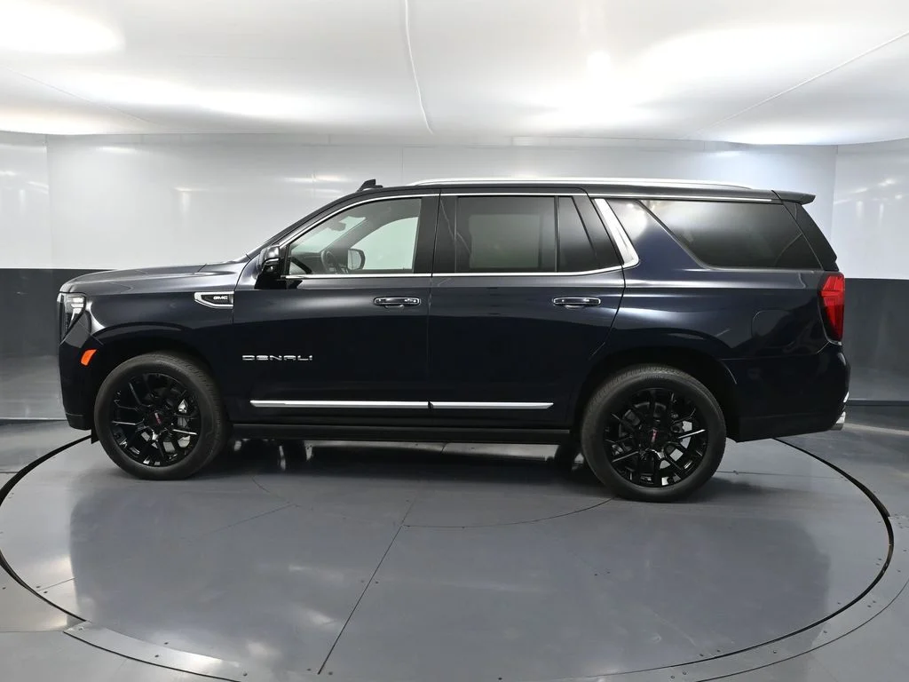 2023 GMC Yukon Denali - Photo 11