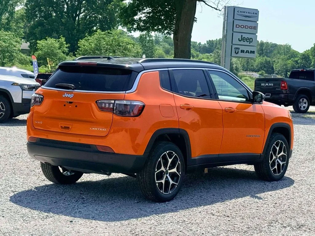 New 2026 Joose (DISC) Jeep Limited image 7