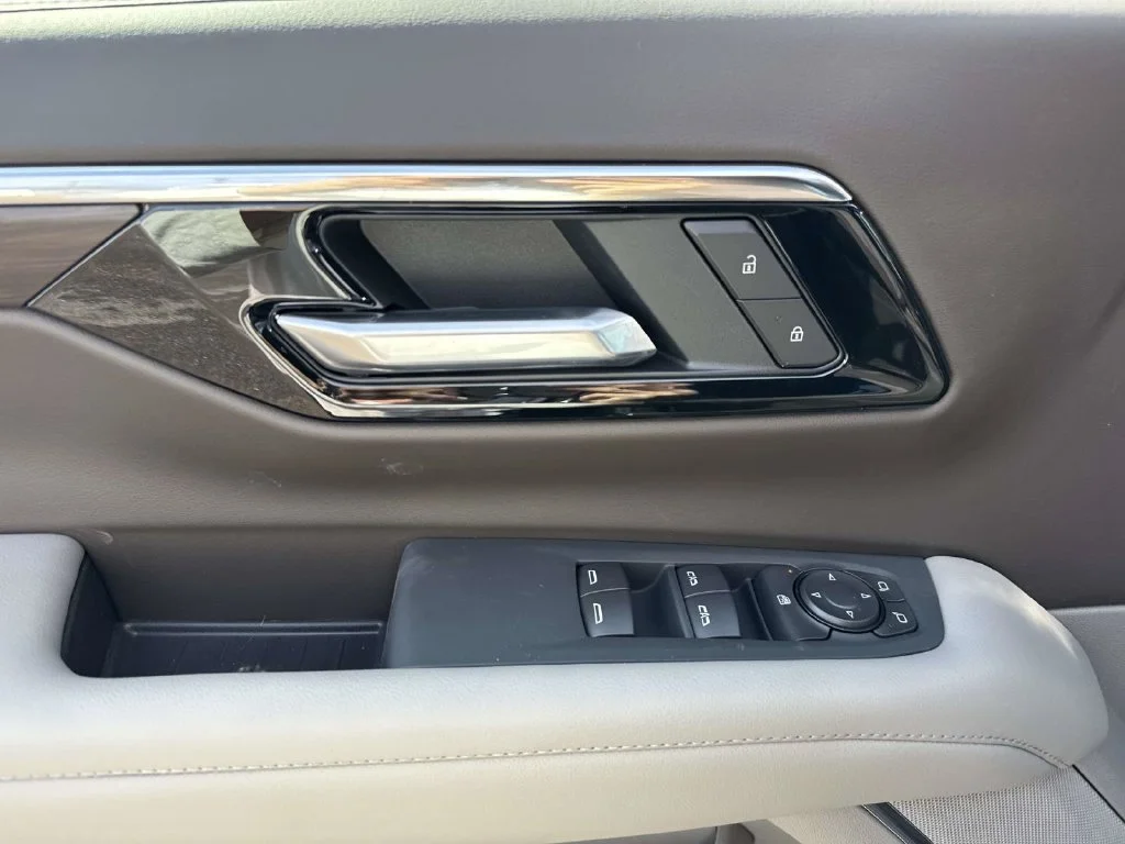 2026 Chevrolet Tahoe LS - Photo 42