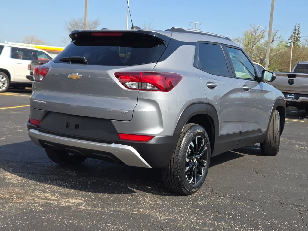 Used 2023 Gray Chevrolet LT image 11