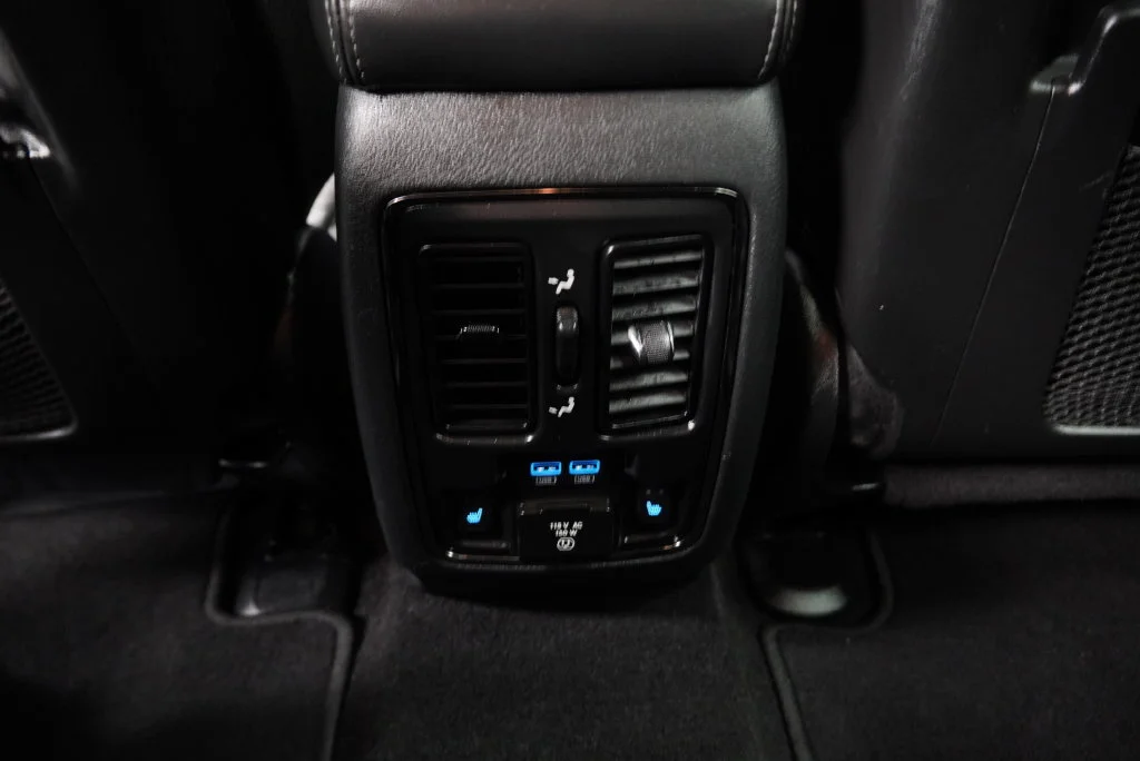 Used 2020 Granite Clearcoat Dodge R/T image 18