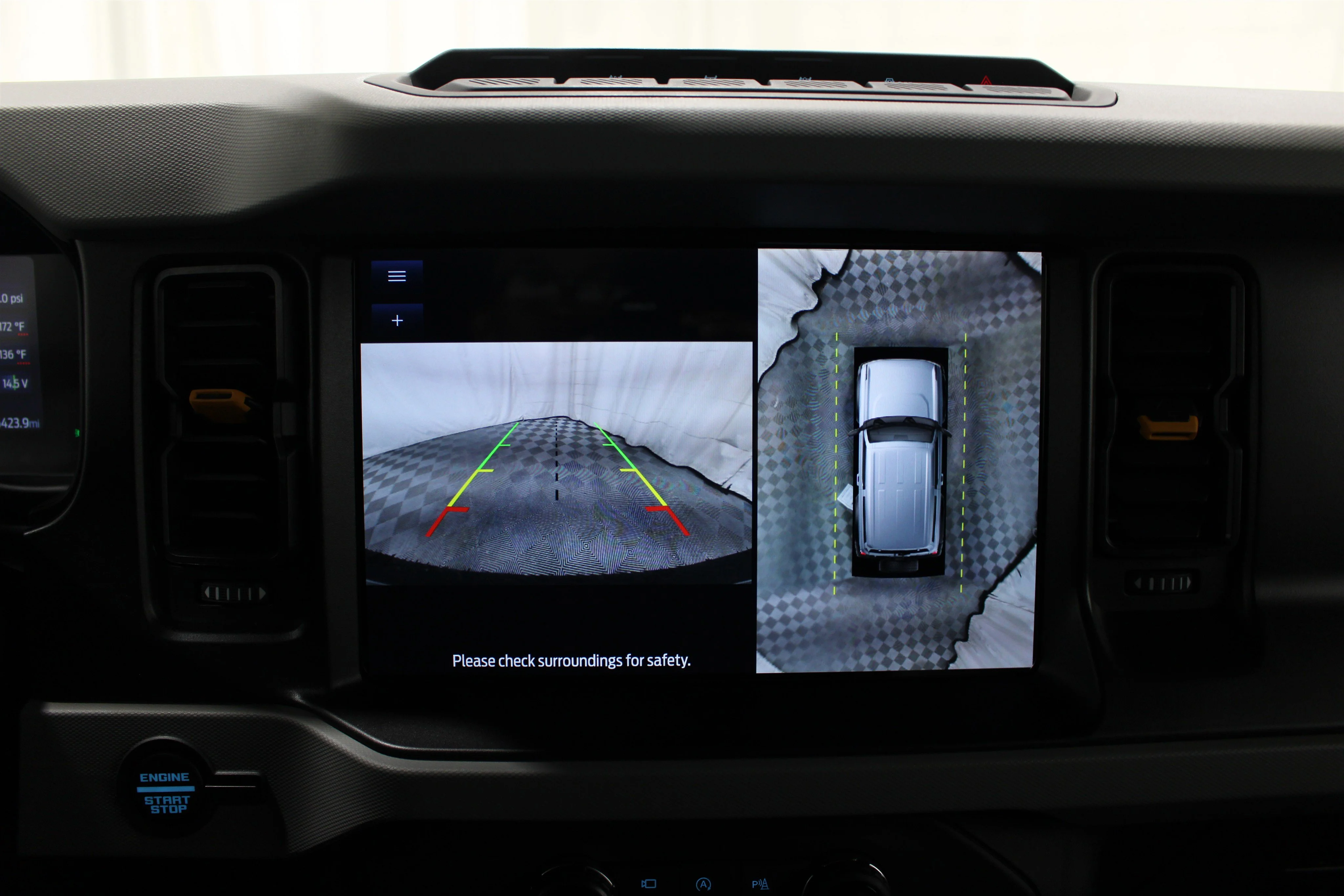 2023 Ford Bronco 4-Door Badlands - Photo 16