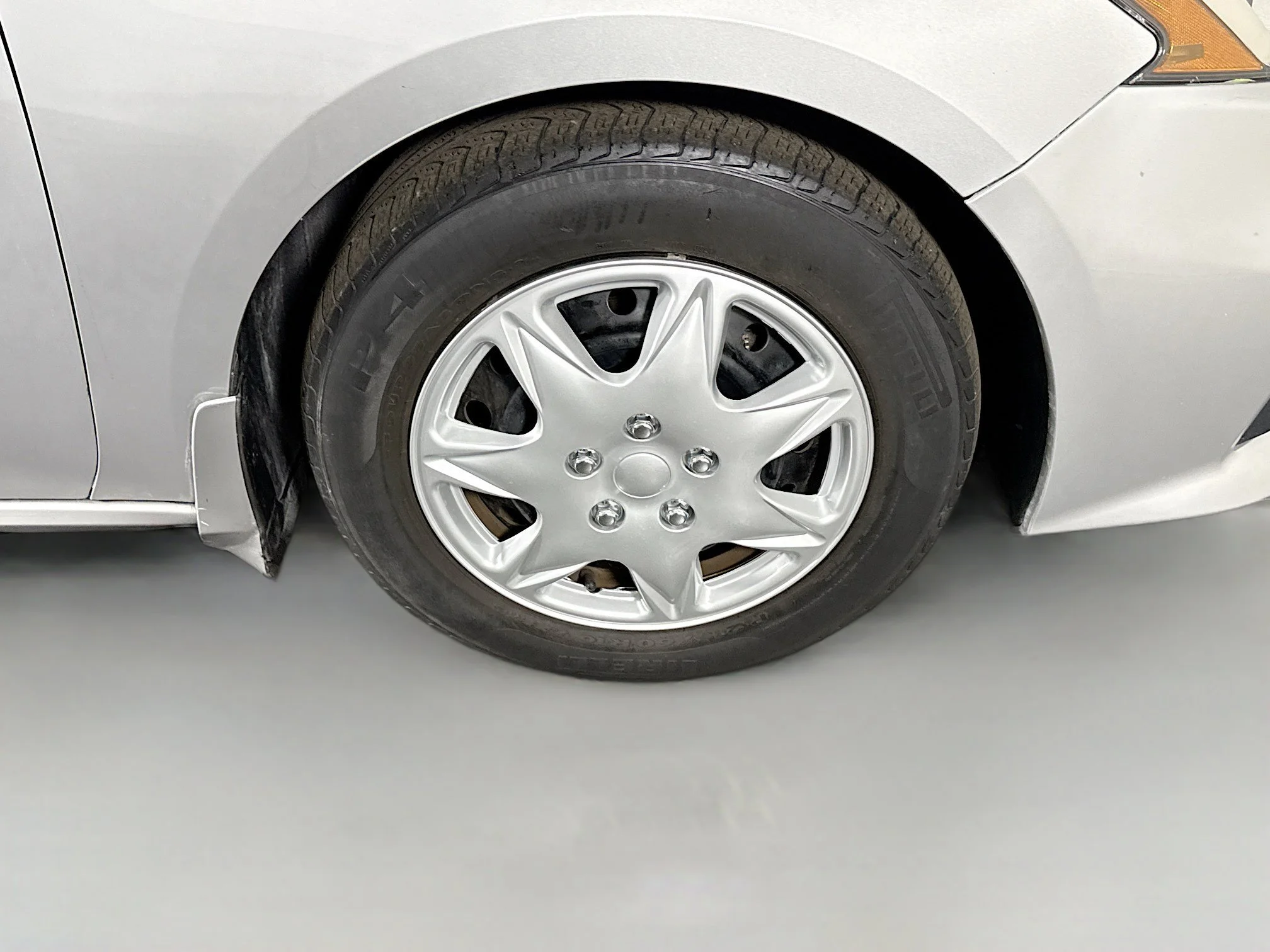 Used 2021 Brilliant Silver Metallic Nissan 2.5 S image 28