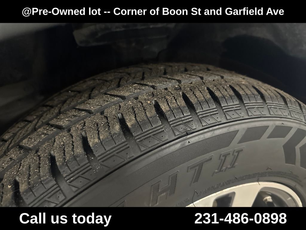 Used 2016  Honda EX-L image 11