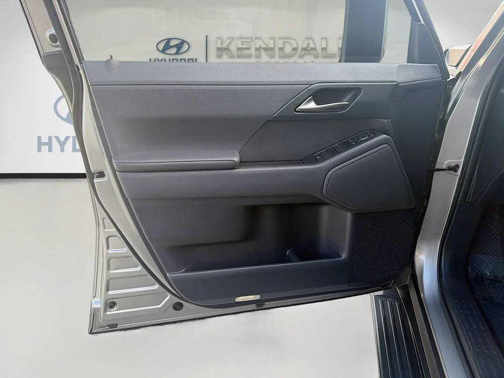 Certified Used 2024 Silver Lexus GX 550 Premium image 19