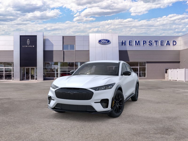 New 2026 Star White Metallic Tri-coat Ford Premium image 2