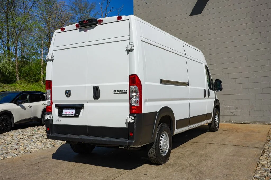 Used 2025 White Ram High Roof image 7