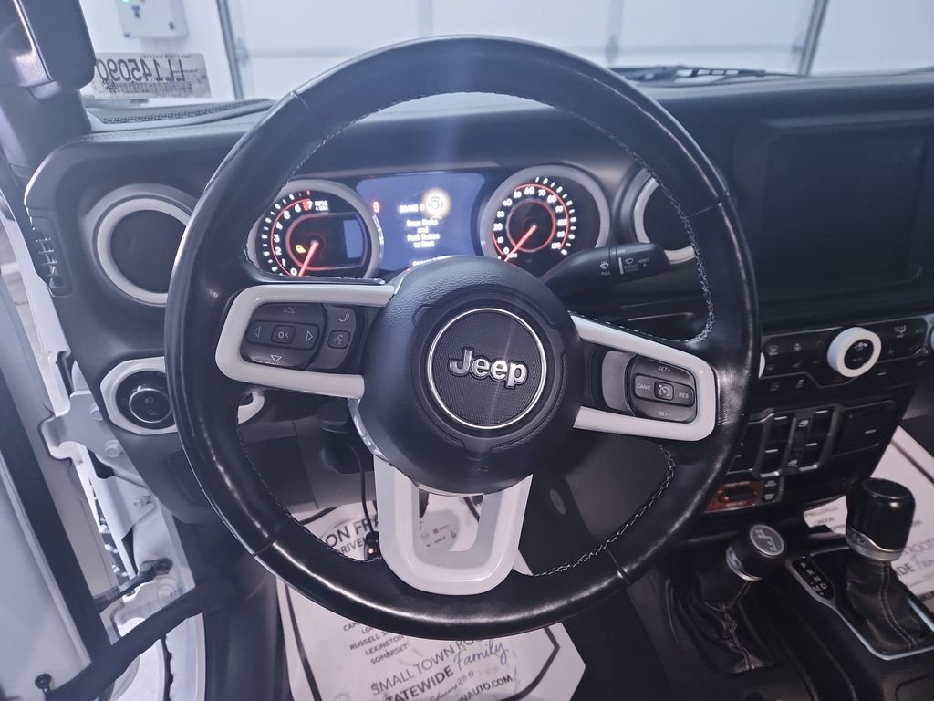 Used 2020 White Jeep Rubicon image 14