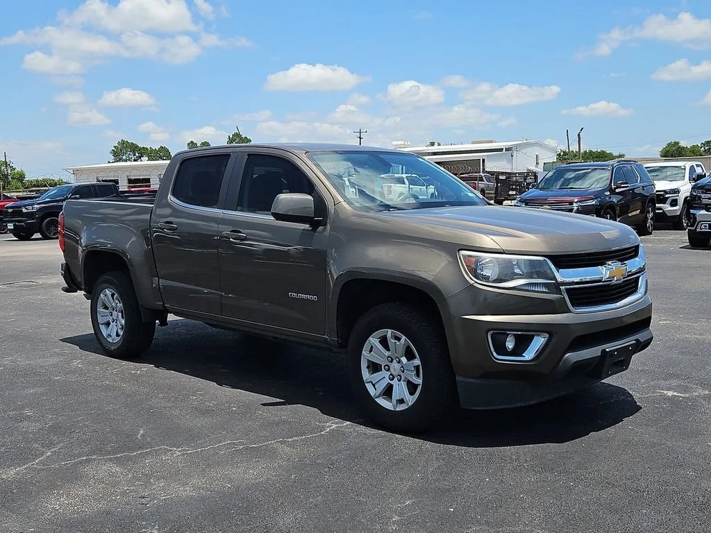 Certified Used 2016 BROWNSTONE METALLIC Chevrolet 2WD LT image 19