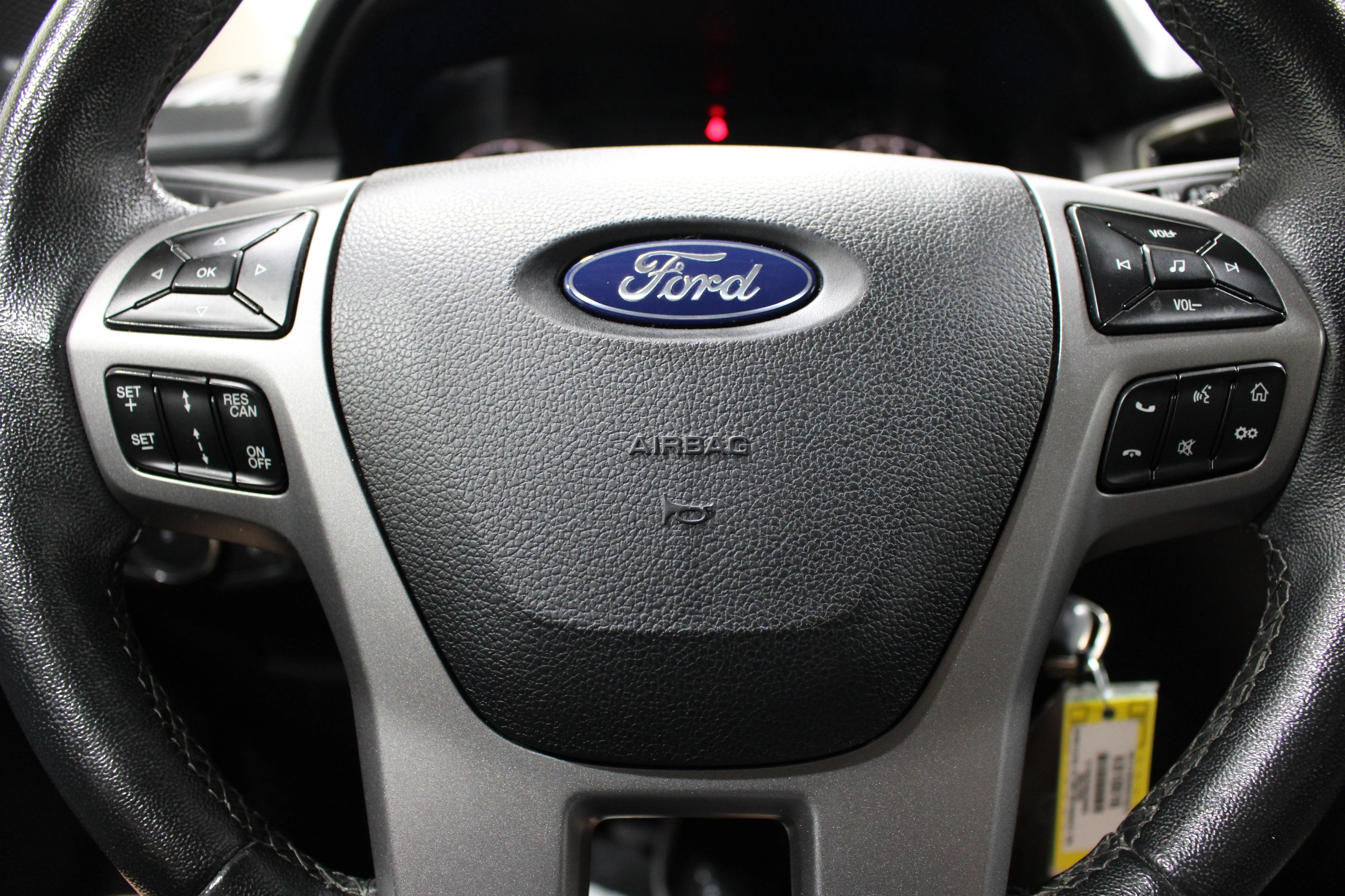 2022 Ford Ranger XLT - Photo 9