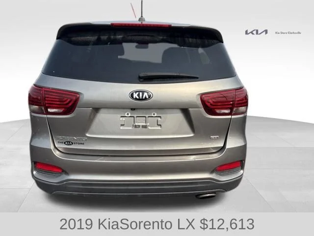 Used 2019 Silver Kia LX image 7