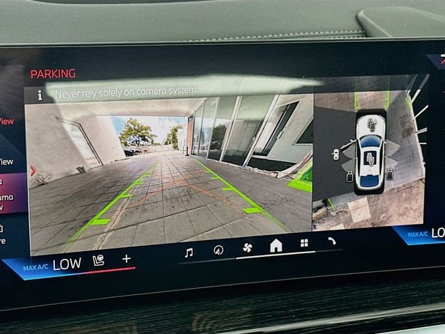 New 2027 White BMW xDrive40i image 11