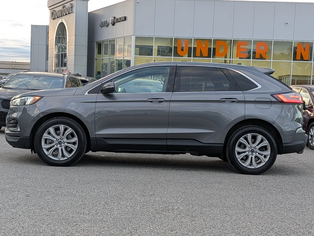 Used 2022 Grey Ford Titanium - AWD - Leather Seats - Parking Sensors - Blind Spot Monitor & More! image 5