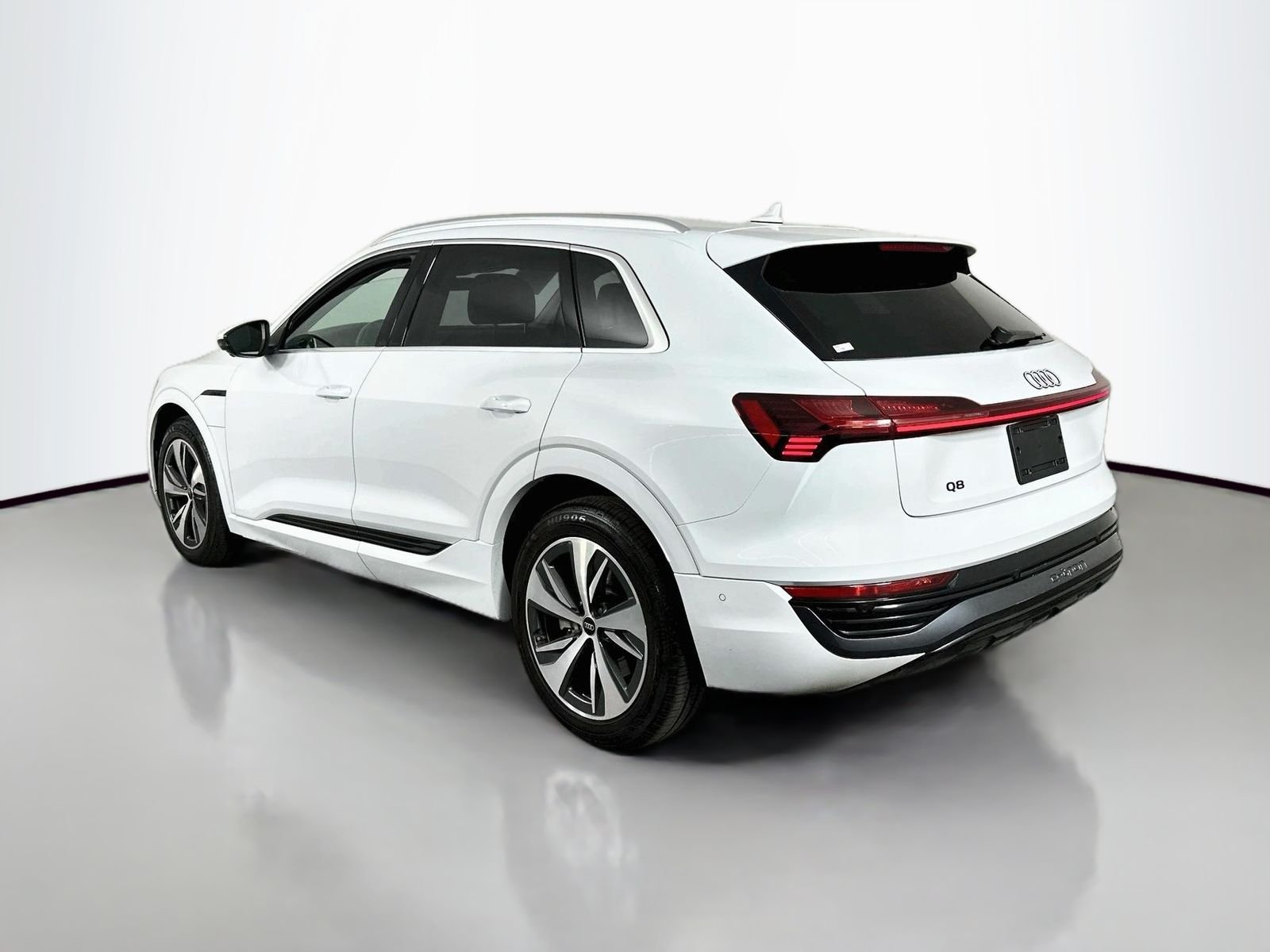 Used 2024 Glacier White Metallic Audi Premium Plus image 5