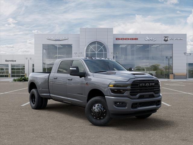 New 2026 Ceramic Gray Clear-Coat Exterior Paint RAM Laramie image 31