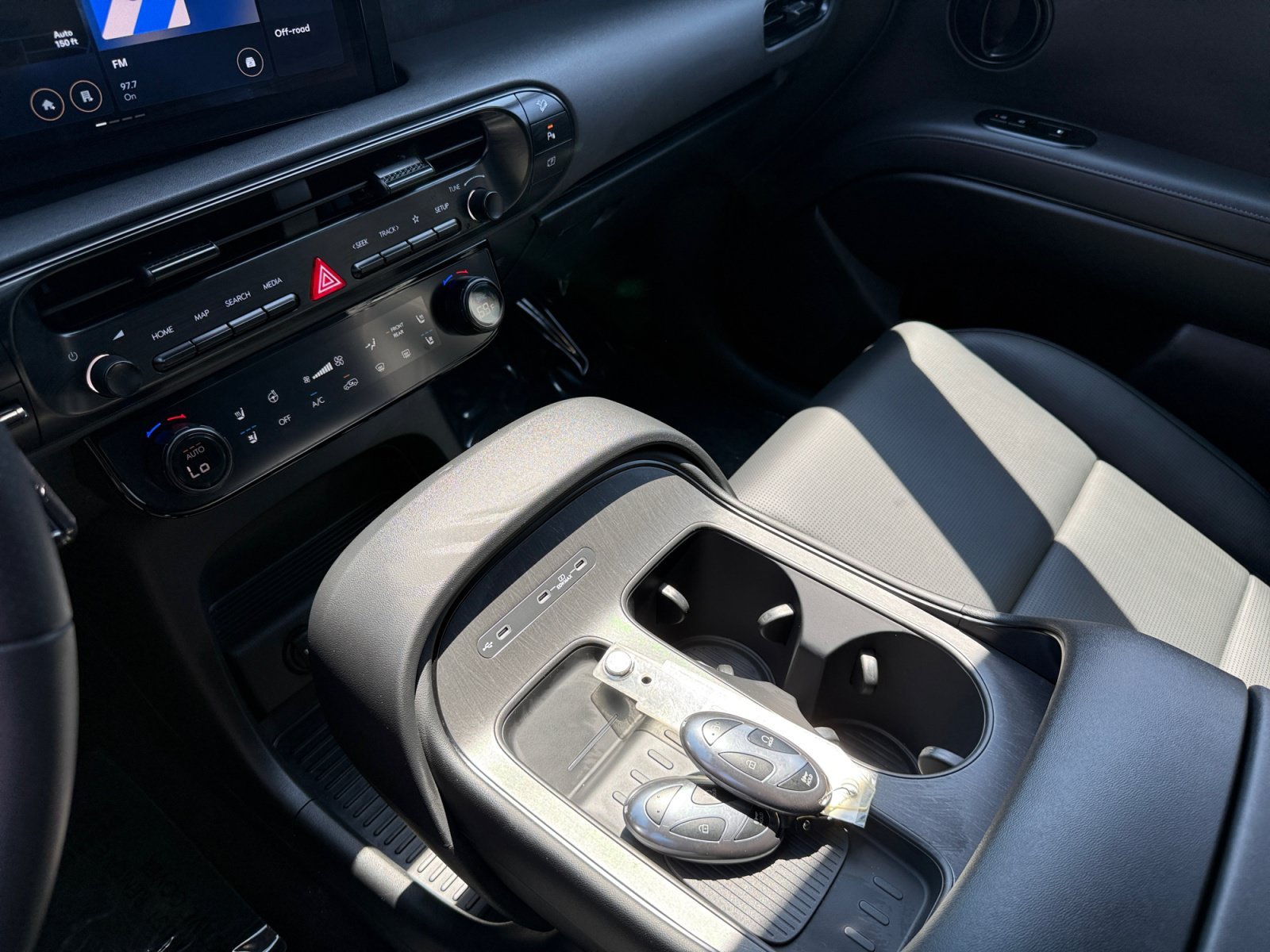 Used 2026 Pearl Hyundai XRT Pro image 13