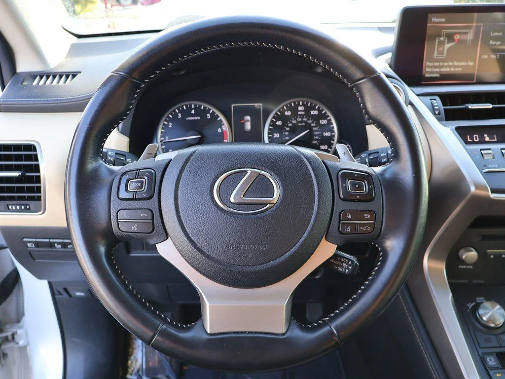 2021 Lexus NX 300 - Photo 43