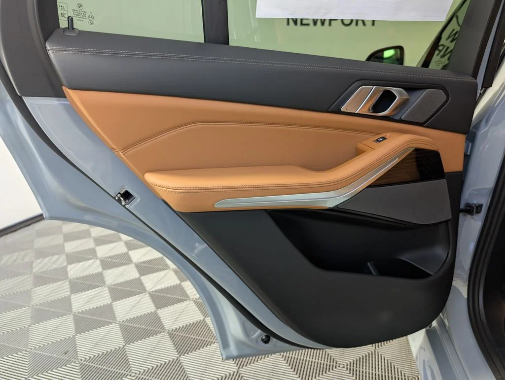 New 2026 Brooklyn Grey Metallic BMW xDrive40i image 17