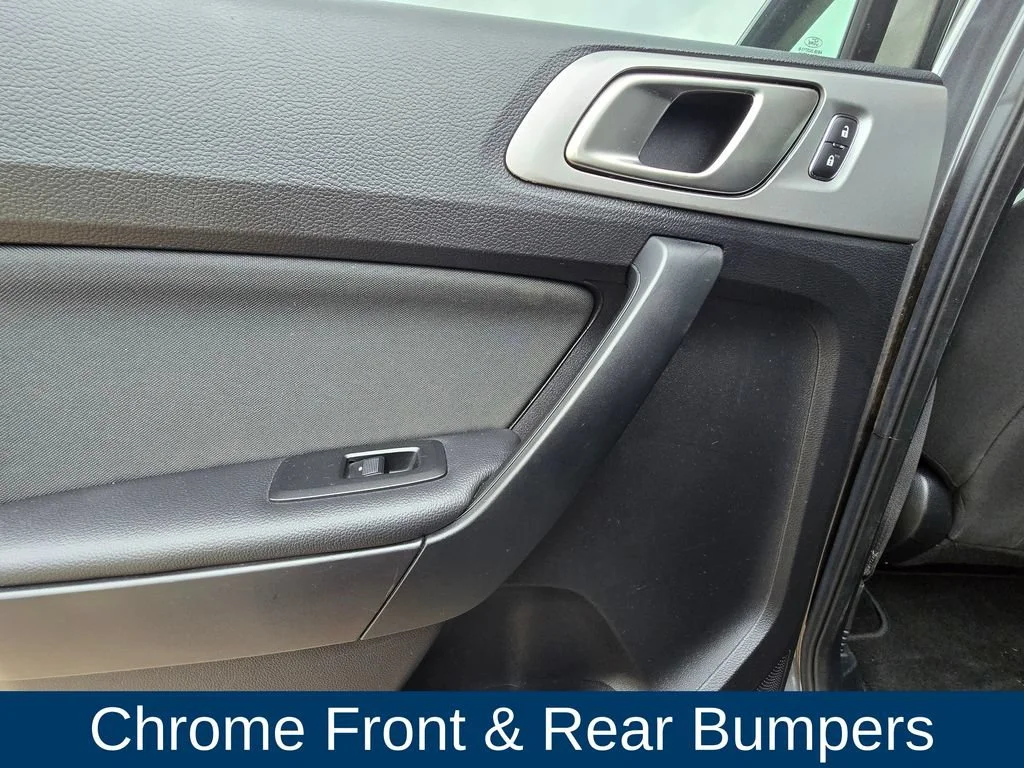 Used 2019 Gray Ford XLT image 13