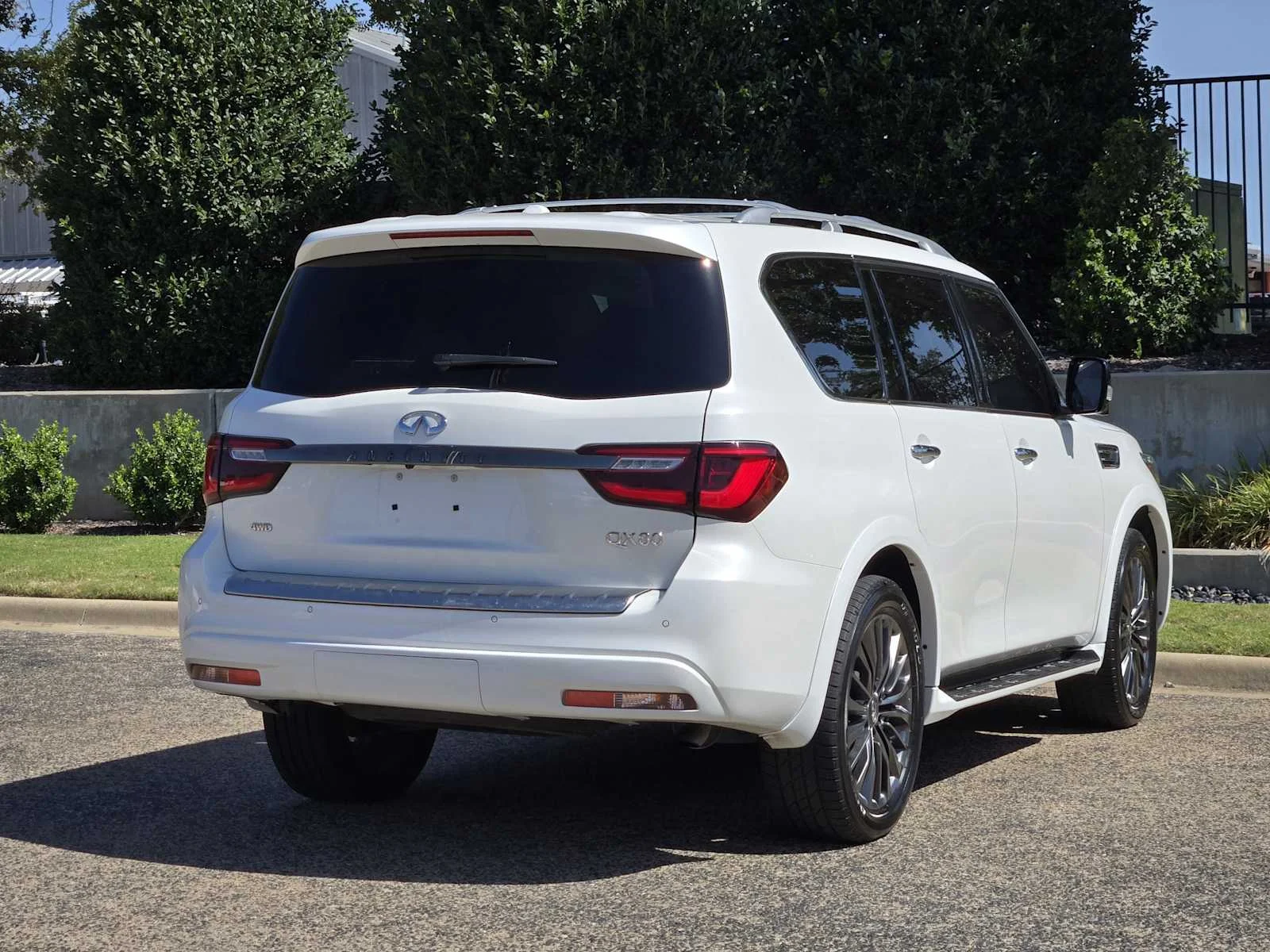 Certified Used 2025 EMINENT WHITE PEARL Lexus Premium image 4