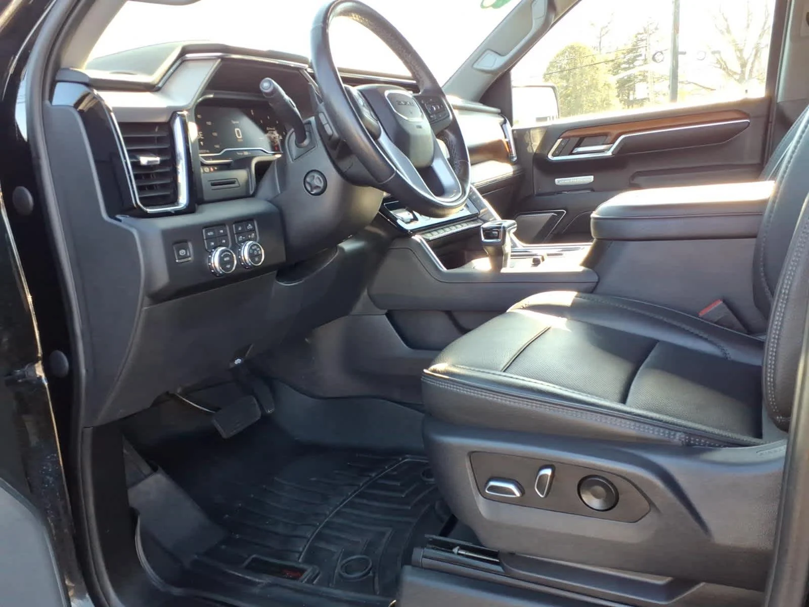 Certified Used 2022 Onyx Black GMC Denali image 23