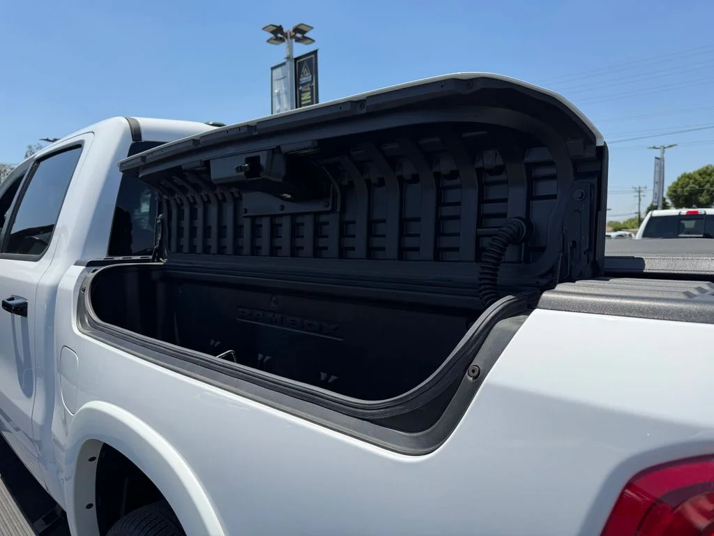 2025 RAM 1500 Limited - Photo 16